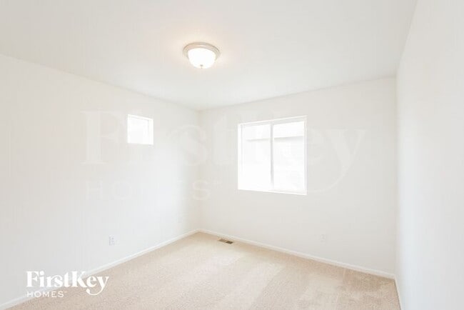 Building Photo - 10537 Luneth Dr