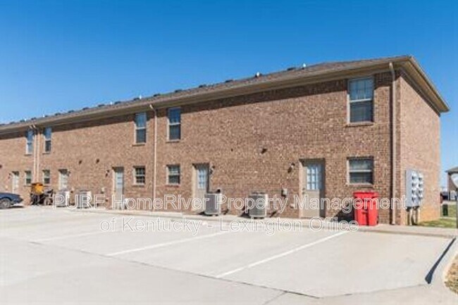 Building Photo - 1006 Whipporwill Dr