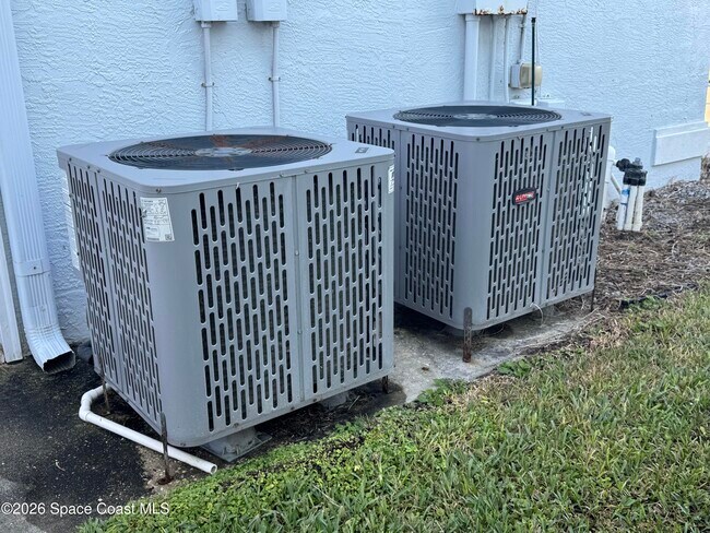 Building Photo - 6780 S Hwy A1A