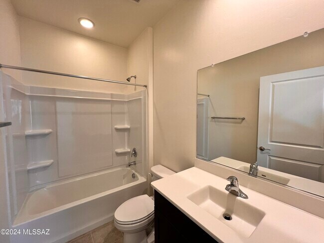Building Photo - 12641 E Caden Dr
