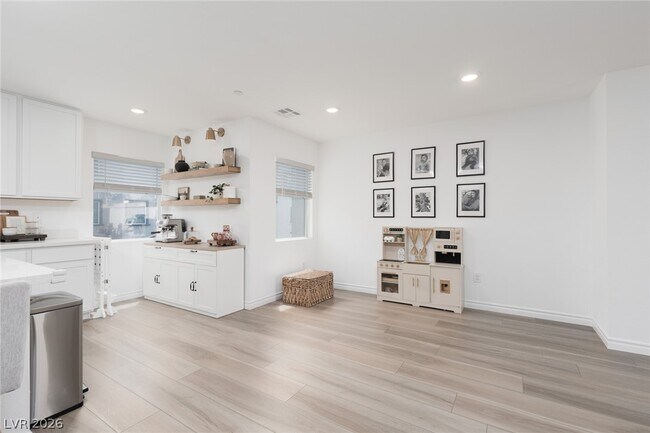 Building Photo - 3629 Pinot Ct