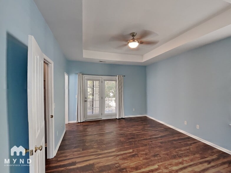 Building Photo - 13532 Swinton Rd