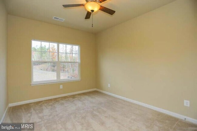 Building Photo - 262 Short Branch Rd