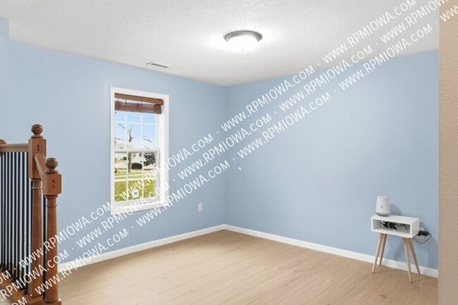 Building Photo - 9140 Greenspire Dr