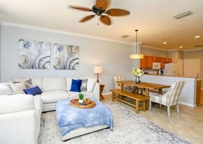 Building Photo - 960 Hampton Cir