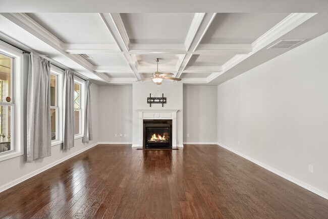 Building Photo - 3353 Ivy Farm Ct