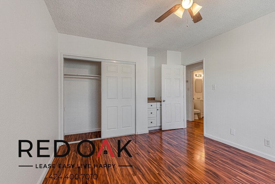 Building Photo - 1321 S Greenwood Ave