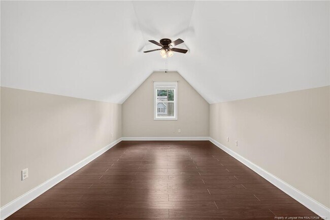 Building Photo - 95 Valley Brook Ln