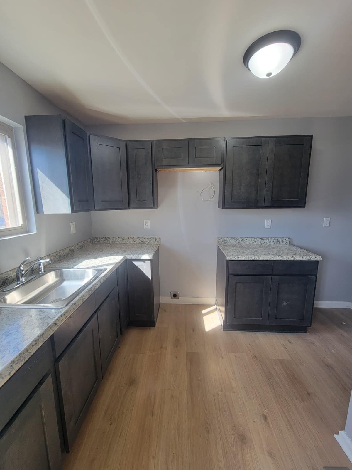 Building Photo - 1808 N James H McGee Blvd