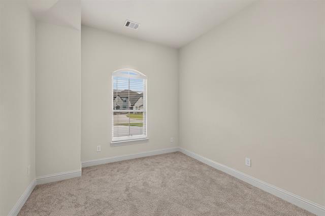 Building Photo - 814 Lakewood Ct