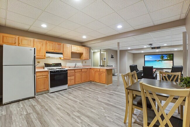 Building Photo - 1264 Marls Ct