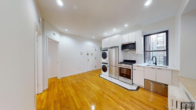 Primary Photo - 104 Second Avenue