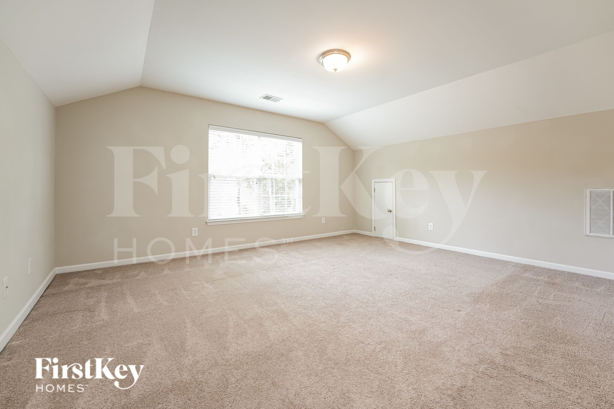 Building Photo - 2901 Maybry Dr