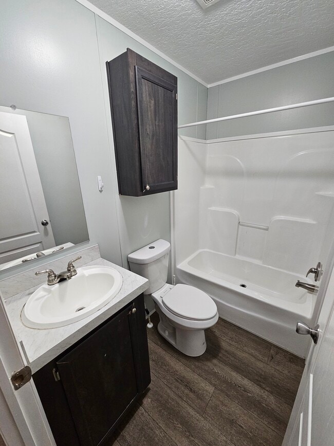 Building Photo - 2812 Edward Ave