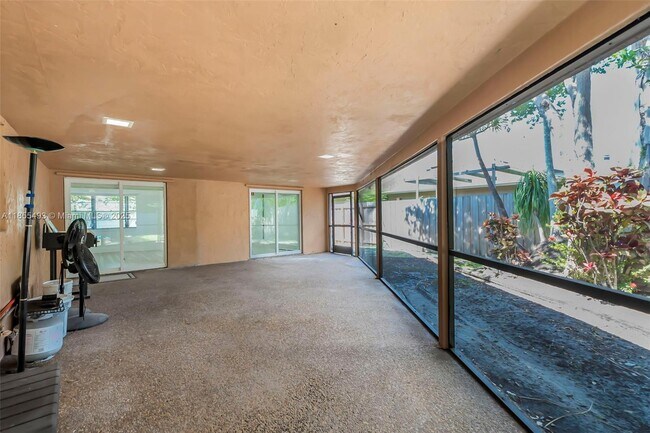 Building Photo - 6955 NW 18th St