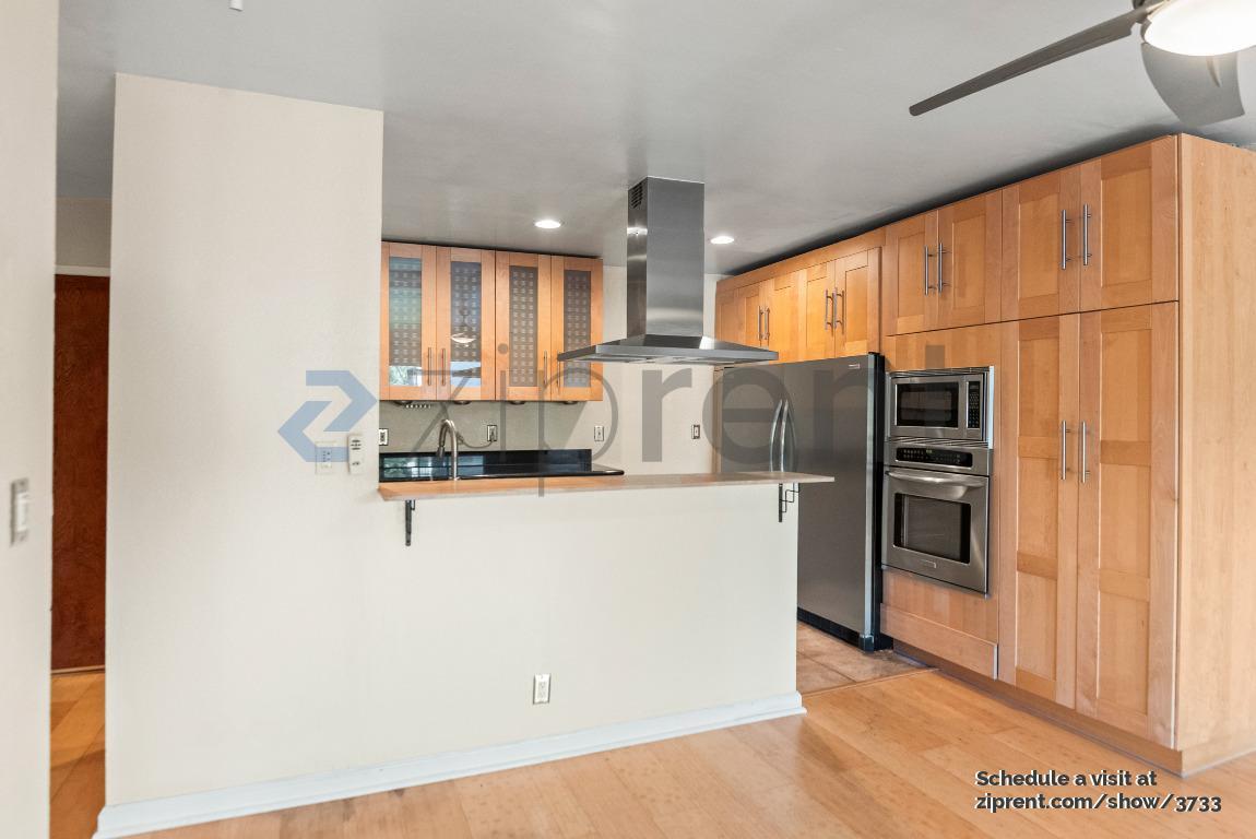 Building Photo - 955 Shorepoint Ct