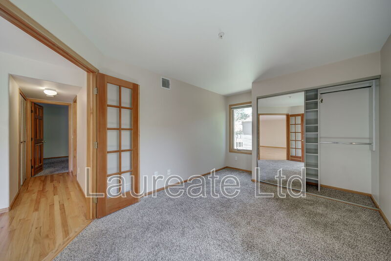 Building Photo - 23597 Genesee Village Rd