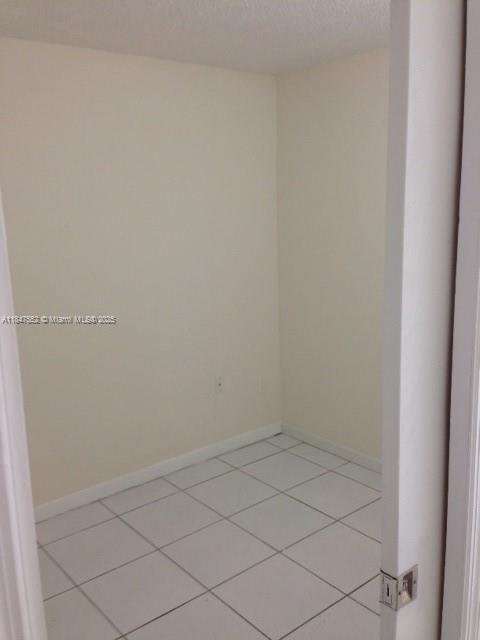 Building Photo - 4450 NW 79th Ave