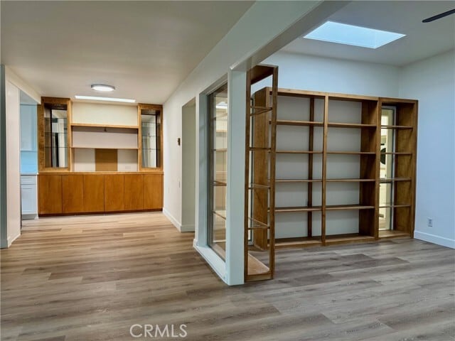 Building Photo - 589 Avenida Majorca