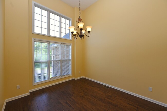 Building Photo - **BEAUTIFUL, WELL-MAINTAINED BRICK HOME ON...