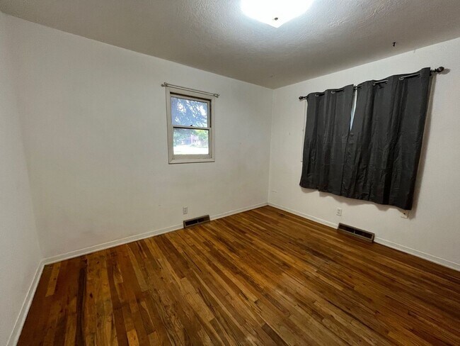 Building Photo - Great Home in Central Fort Collins