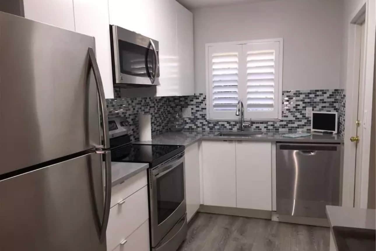 Building Photo - 1752 NW 3rd Ter