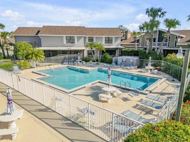 Building Photo - 129 Lagoon Ct