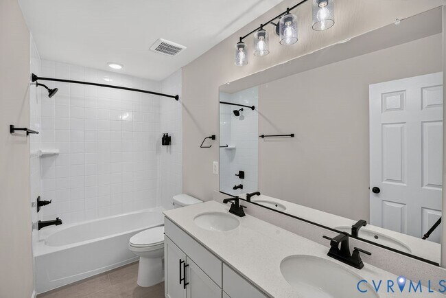 Building Photo - 7040 Paine Pl