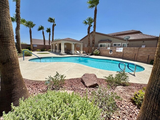 Building Photo - BEAUTIFUL 3 BEDROOM CONDO IN THE STETSON R...