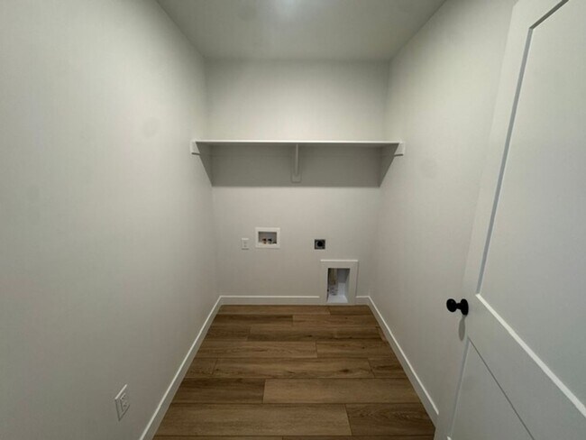 Building Photo - 2808 W 2720 N