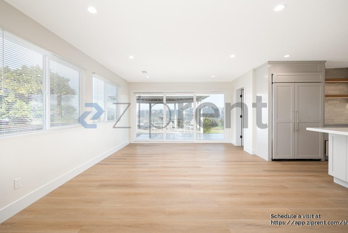 Building Photo - 5002 Plainview Rd