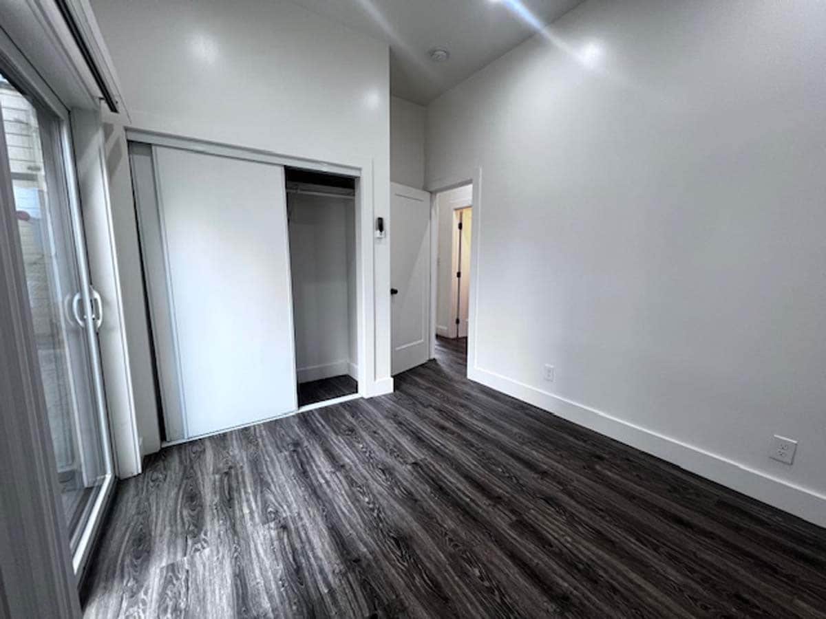 Building Photo - 6235 San Pablo Ave