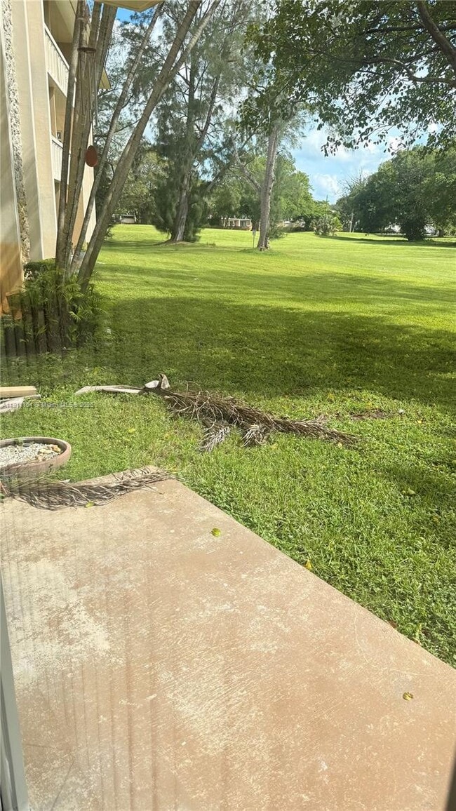 Building Photo - 7430 Miami Lakes Dr