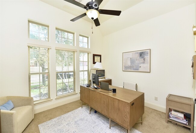 Building Photo - 13117 Stoneleigh Terrace Dr