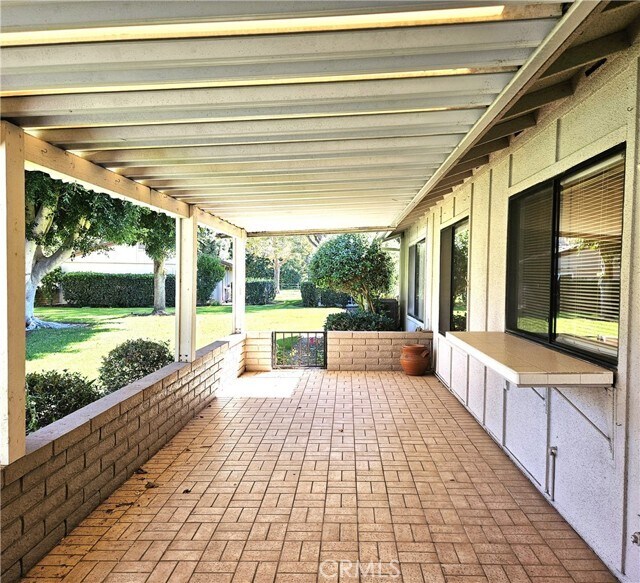 Building Photo - 3219 Via Carrizo