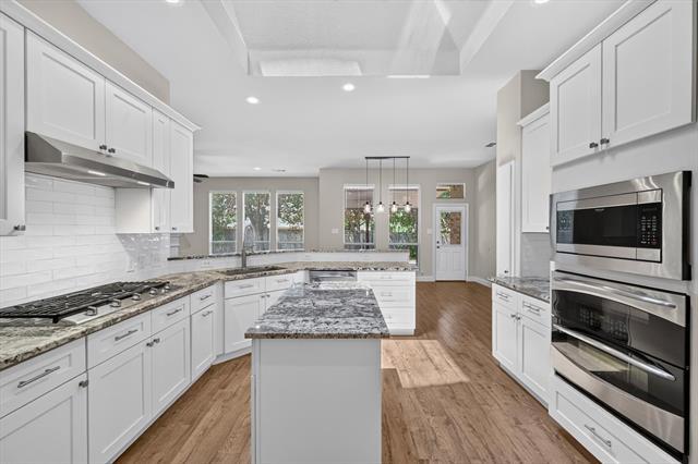 Building Photo - 12745 Excelsior Ln