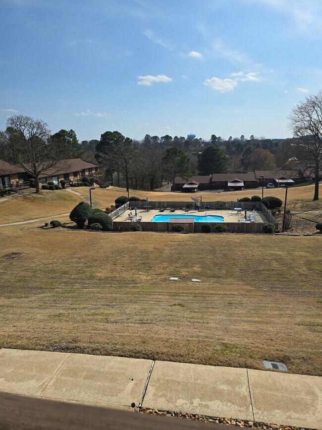 Building Photo - 2/2 Over 55 Condominium Community