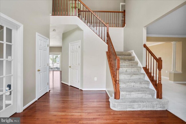 Building Photo - 319 Morlyn Dr