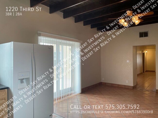 Building Photo - 1220 Third St-