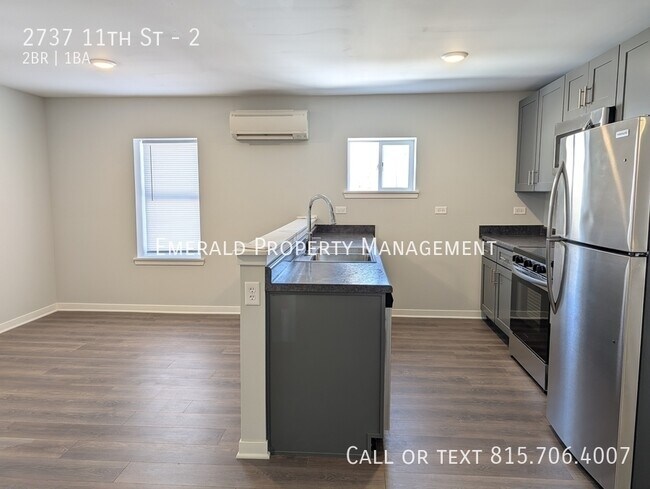 Building Photo - 2737 11th St