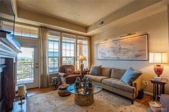 Building Photo - 7865 Vallagio Ln