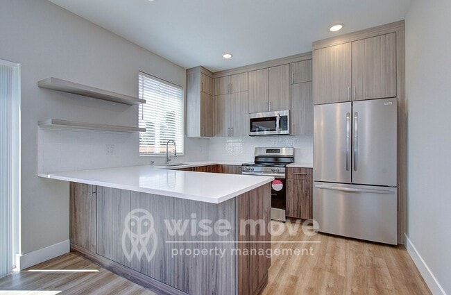 Building Photo - Garrison Square 3 bedroom- Brand New!