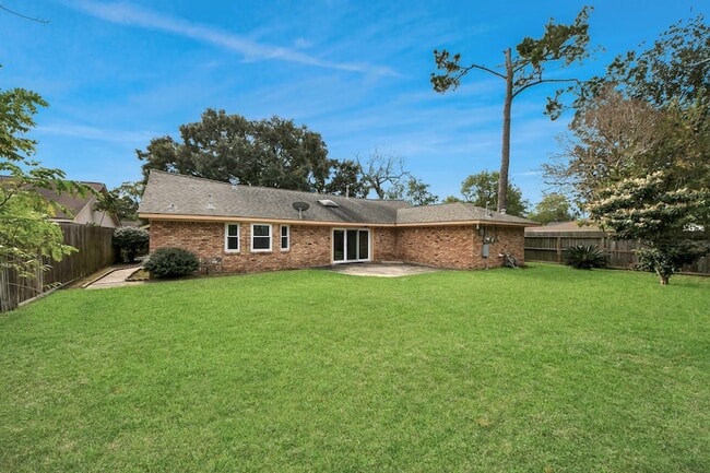 Building Photo - 10514 Haddington Dr