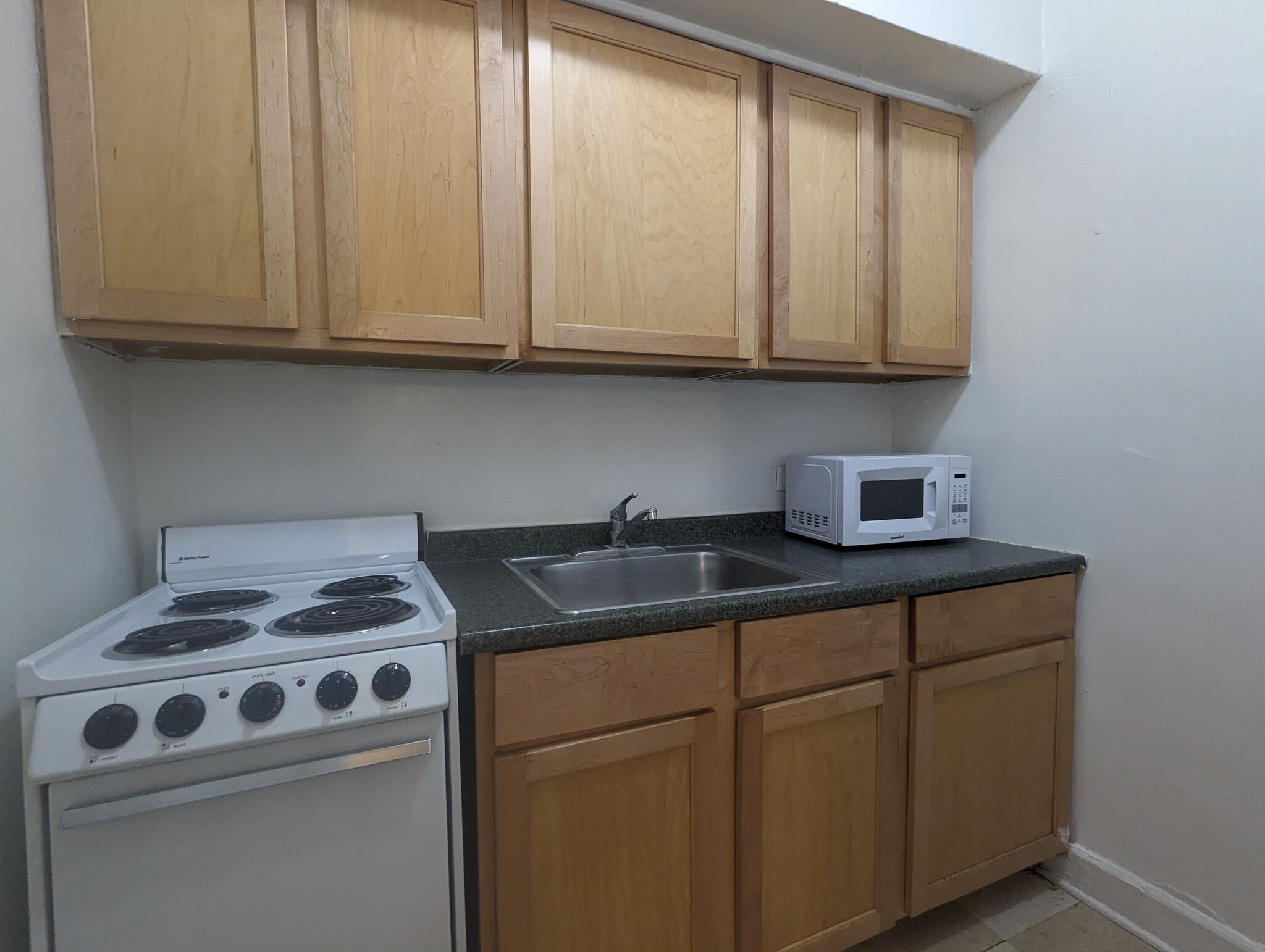 Building Photo - 535 W Arlington Pl