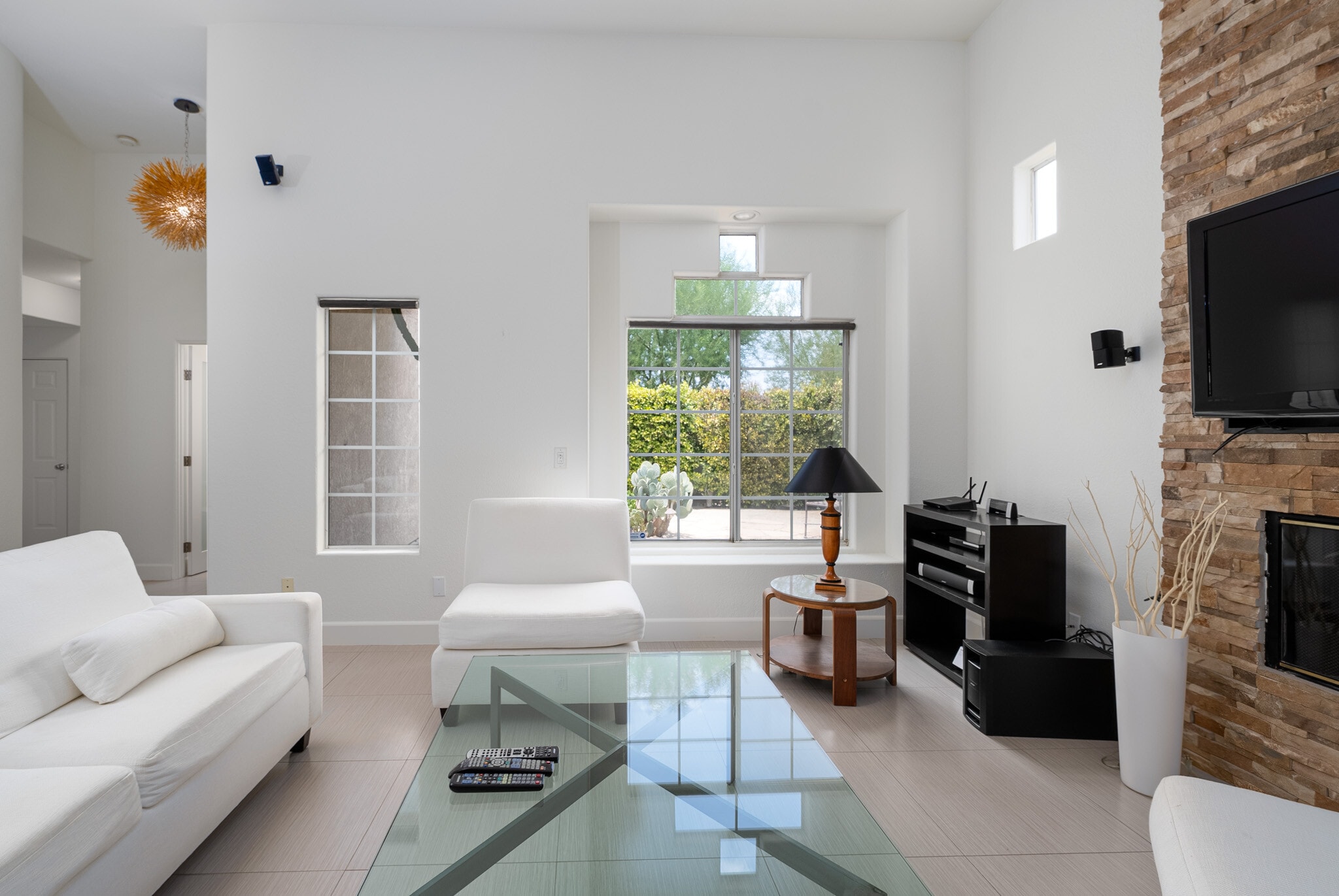 Building Photo - 30106 Avenida Alvera