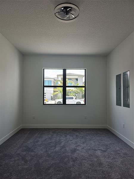 Building Photo - 9421 Tulip Leaf Ct