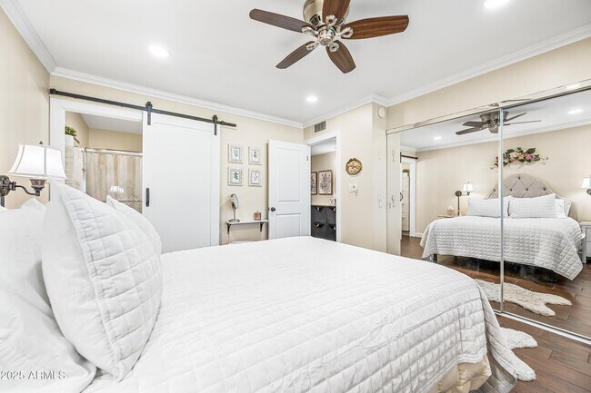 Building Photo - 5972 N 83rd St