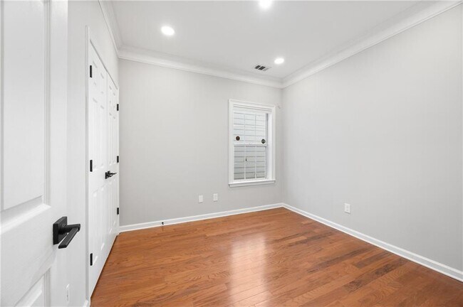 Building Photo - 1644 Donovan's Ridge