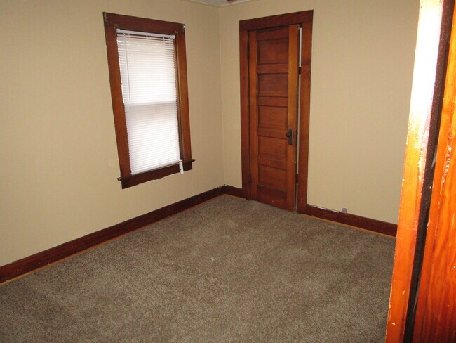 Building Photo - New Listing!!!