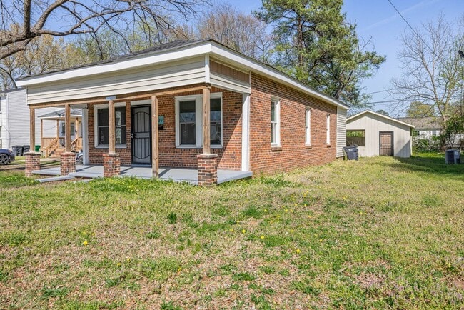 Building Photo - 107 S 9th Ave